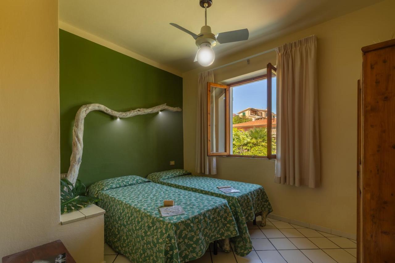 Hotel Cernia Isola Botanica SantʼAndrea Kültér fotó