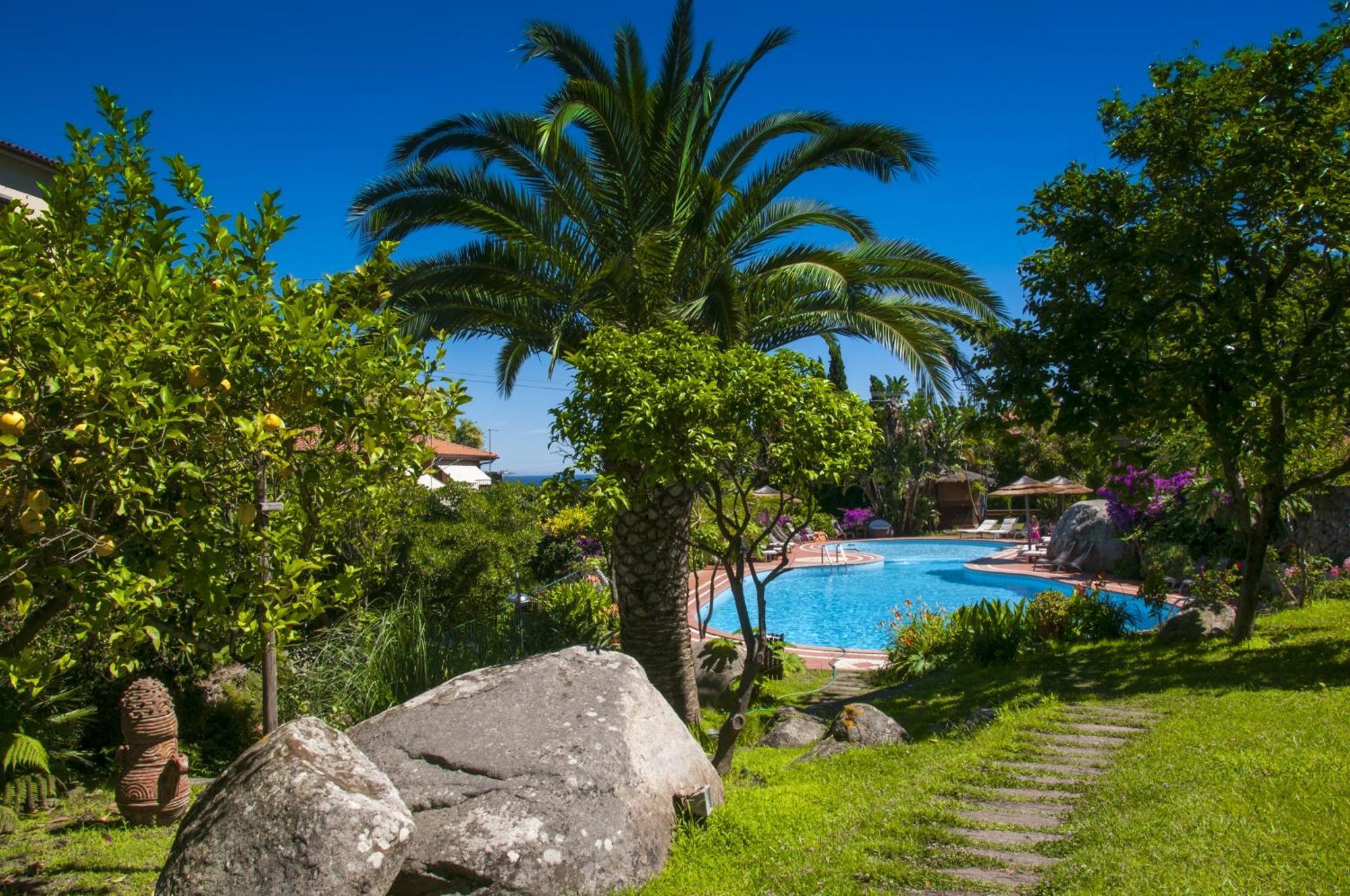 Hotel Cernia Isola Botanica SantʼAndrea Kültér fotó